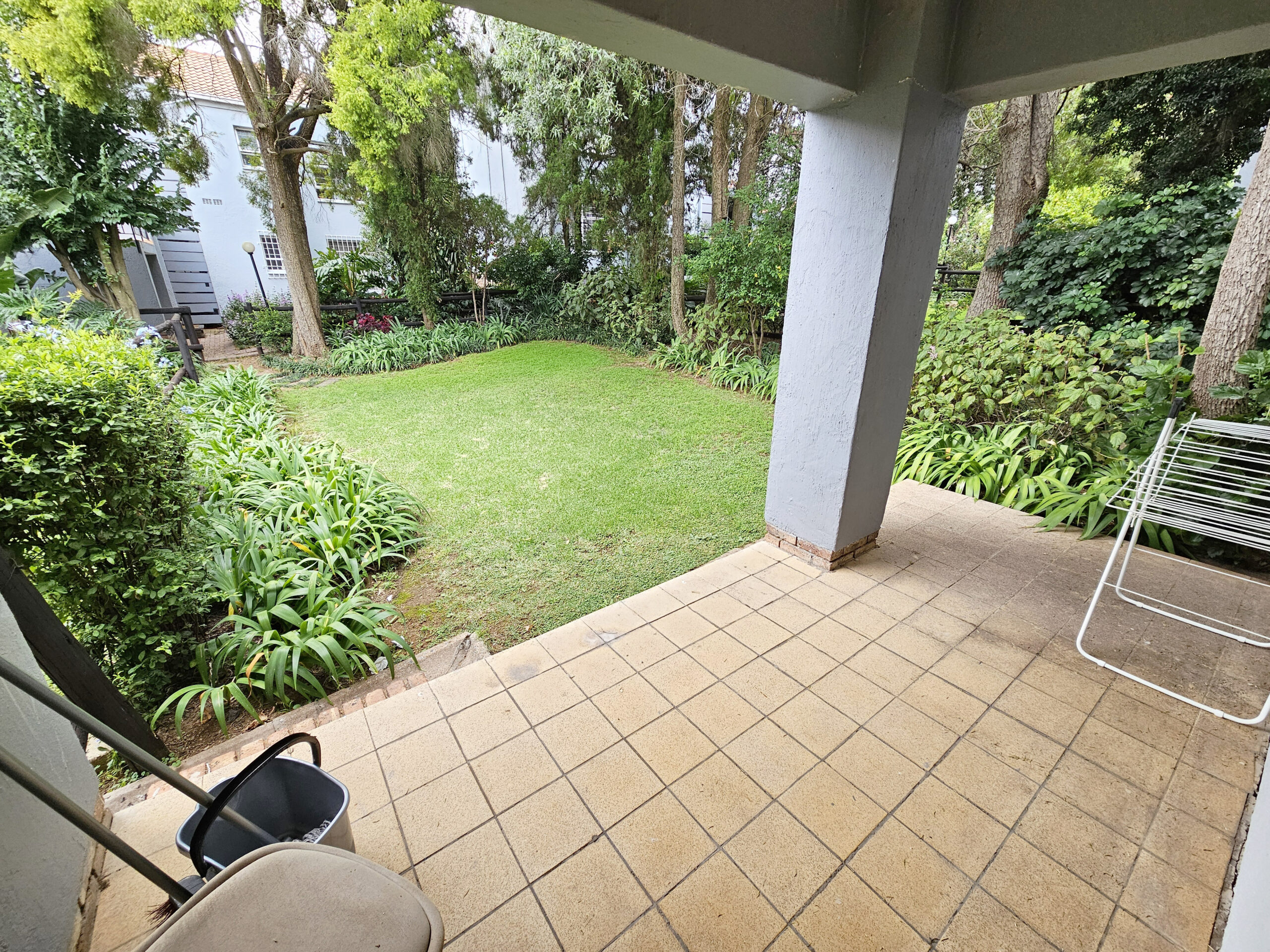 Fully Furnished 2 Bedroom Apartment for Rent: Morningside: Sandton Fully Furnished 2 Bedroom Apartment for Rent: Morningside: Sandton