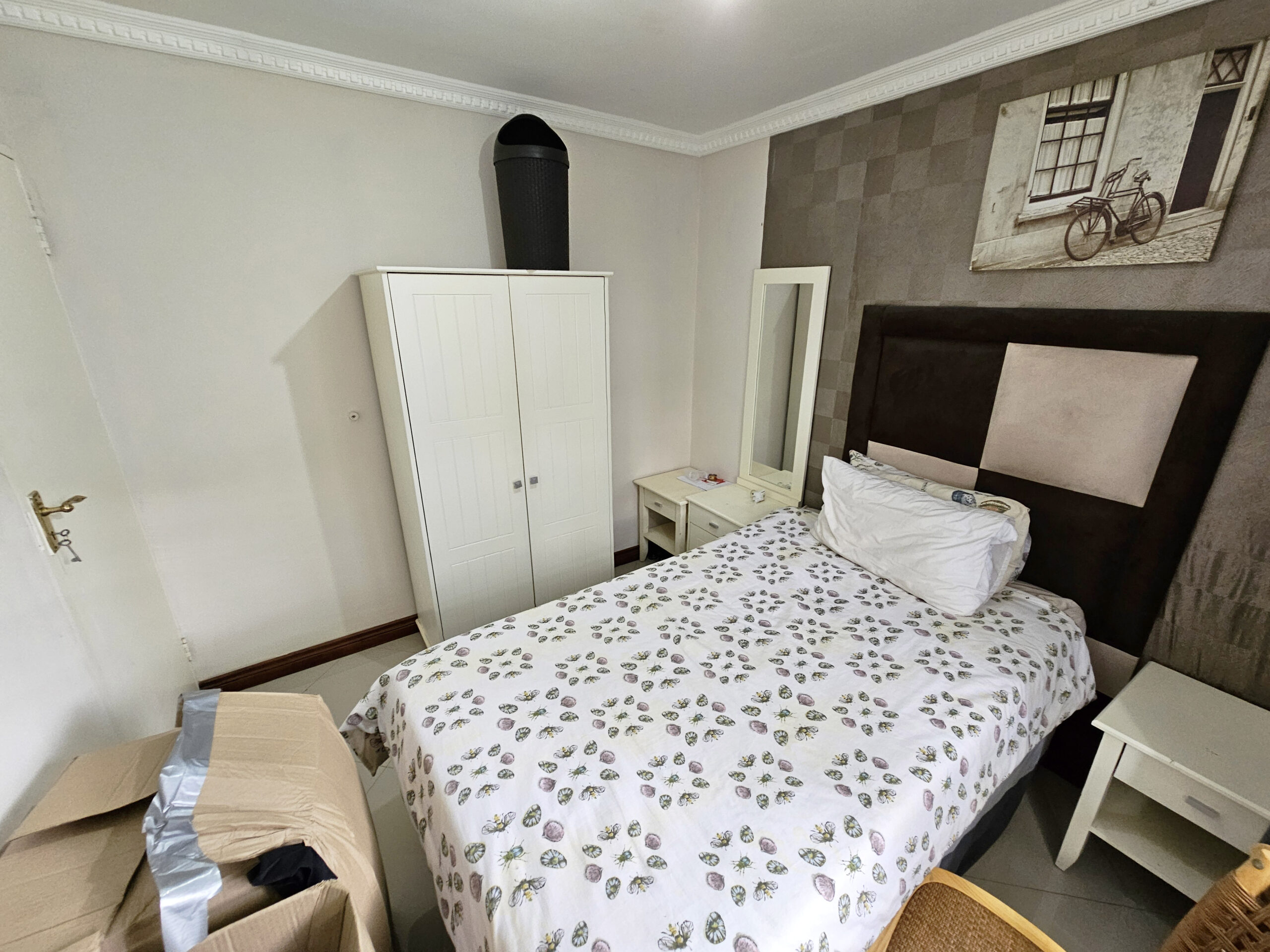 Fully Furnished 2 Bedroom Apartment for Rent: Morningside: Sandton Fully Furnished 2 Bedroom Apartment for Rent: Morningside: Sandton