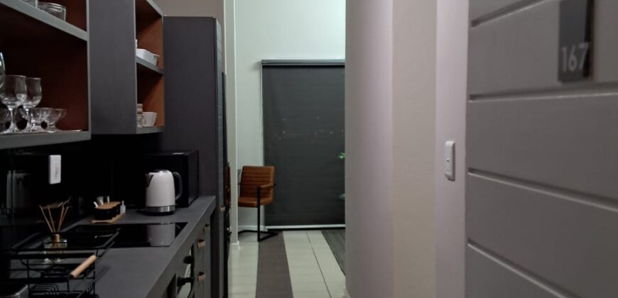 Fully Furnished Studio Apartment for Rent: Fourways: Sandton