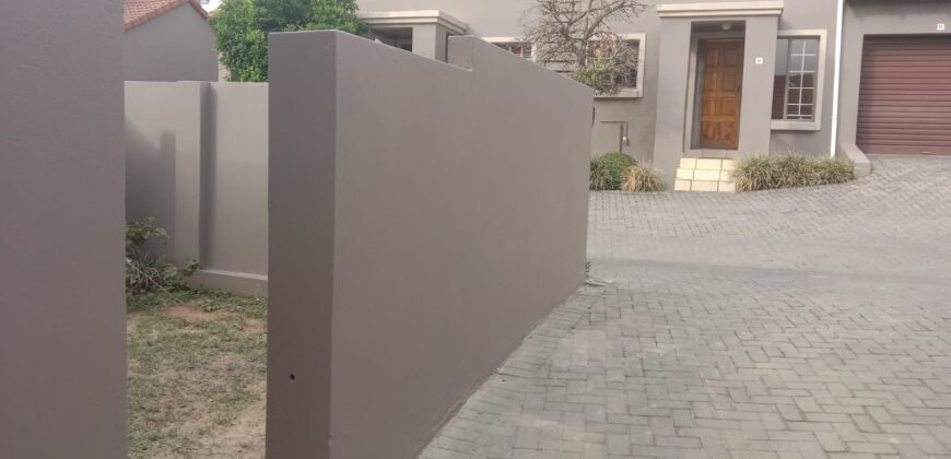 2 Bedroom Apartment For Rent: Silverstream, Midrand