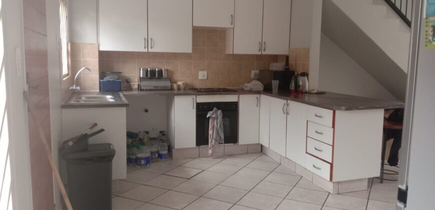 2 Bedroom Apartment For Rent: Silverstream, Midrand