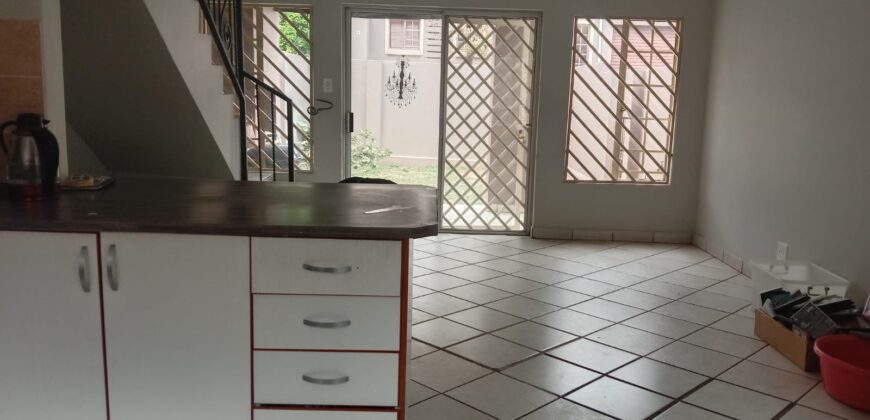 2 Bedroom Apartment For Rent: Silverstream, Midrand