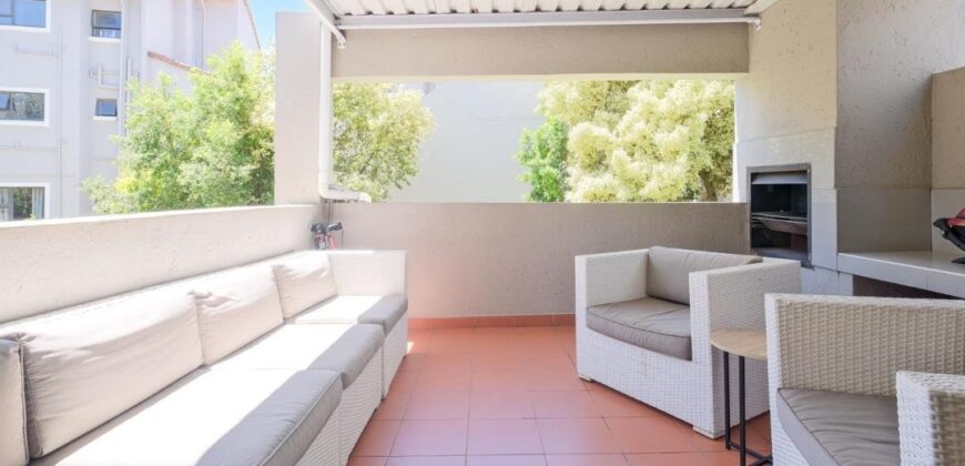 2 Bedroom apartment For Sale: Bryanston, Sandton