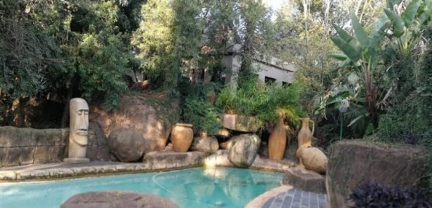3 Bedroom House For Sale: Buccleuch, Sandton