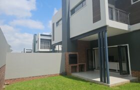 3 Bedroom Townhouse for Sale: Sunninghill: Sandton