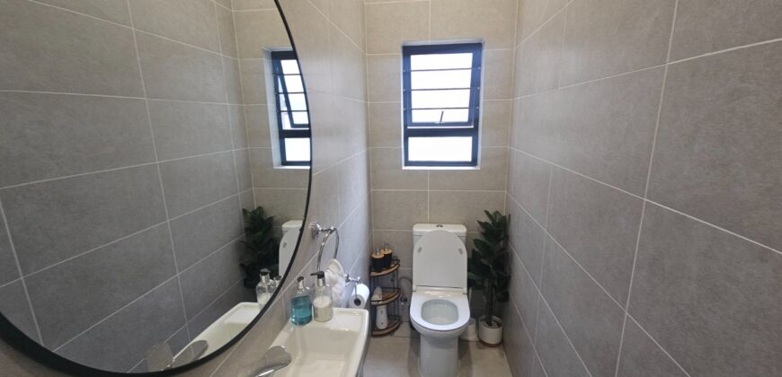 3 Bedroom Townhouse for Sale: Sunninghill: Sandton