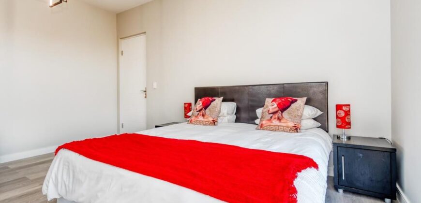 4 Bedroom House for Sale in Bryanston East: Sandton