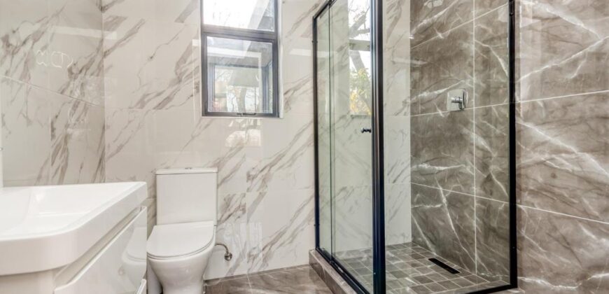 4 Bedroom House for Sale in Bryanston East: Sandton