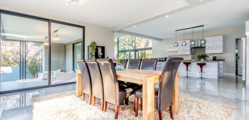 4 Bedroom House for Sale in Bryanston East: Sandton