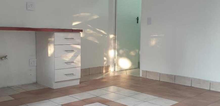 2 Bedroom Apartment For Rent: Buccleuch, Sandton