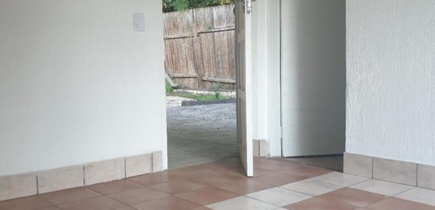 2 Bedroom Apartment For Rent: Buccleuch, Sandton