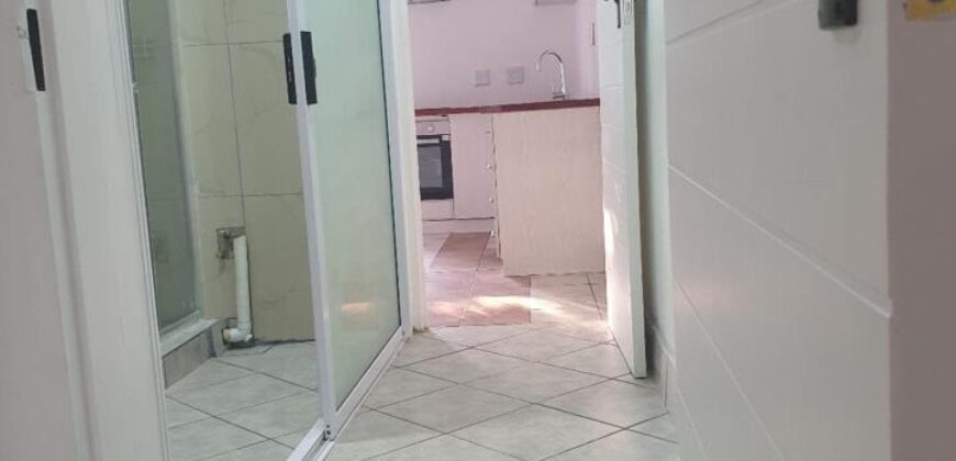 2 Bedroom Apartment For Rent: Buccleuch, Sandton