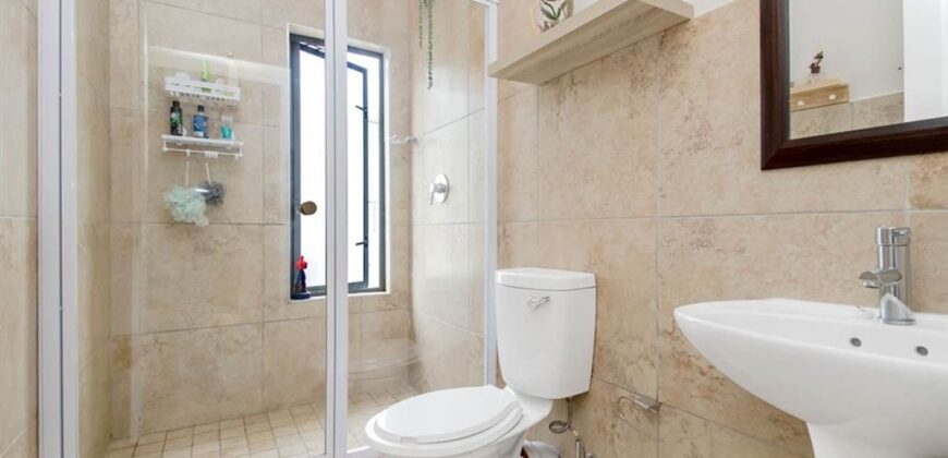 3 Bedroom House For Sale: Craigavon, Sandton