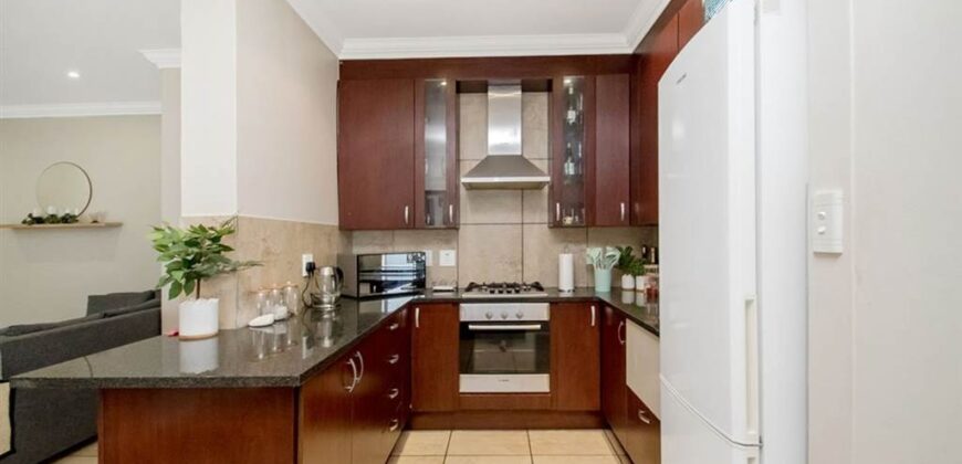 3 Bedroom House For Sale: Craigavon, Sandton