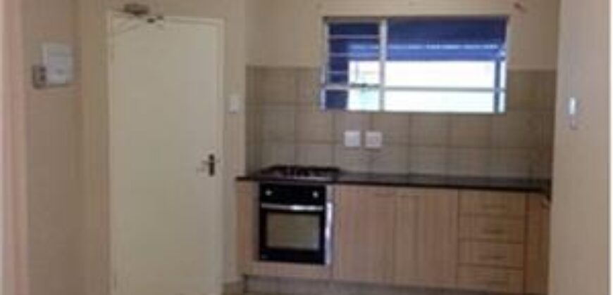 1 Bedroom Ground Floor Apartment for Rent: Buccleuch