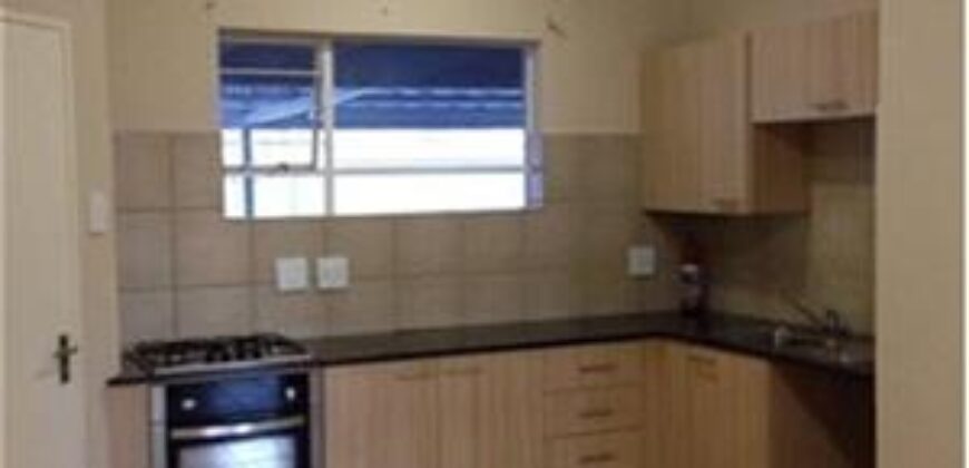 1 Bedroom Ground Floor Apartment for Rent: Buccleuch