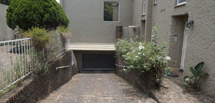 3 Bedroom Duplex For Rent: Khyber Rock, Sandton