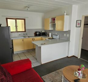 1 Bedroom Apartment For Rent: North Riding, Johannesburg