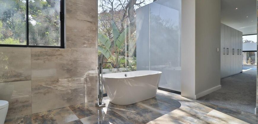 4 Bedroom House For Sale: Bryanston East, Sandton
