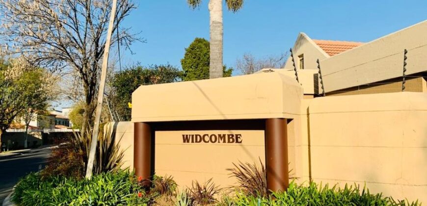 3 Bedroom Townhouse to Rent in Lonehill, Sandton